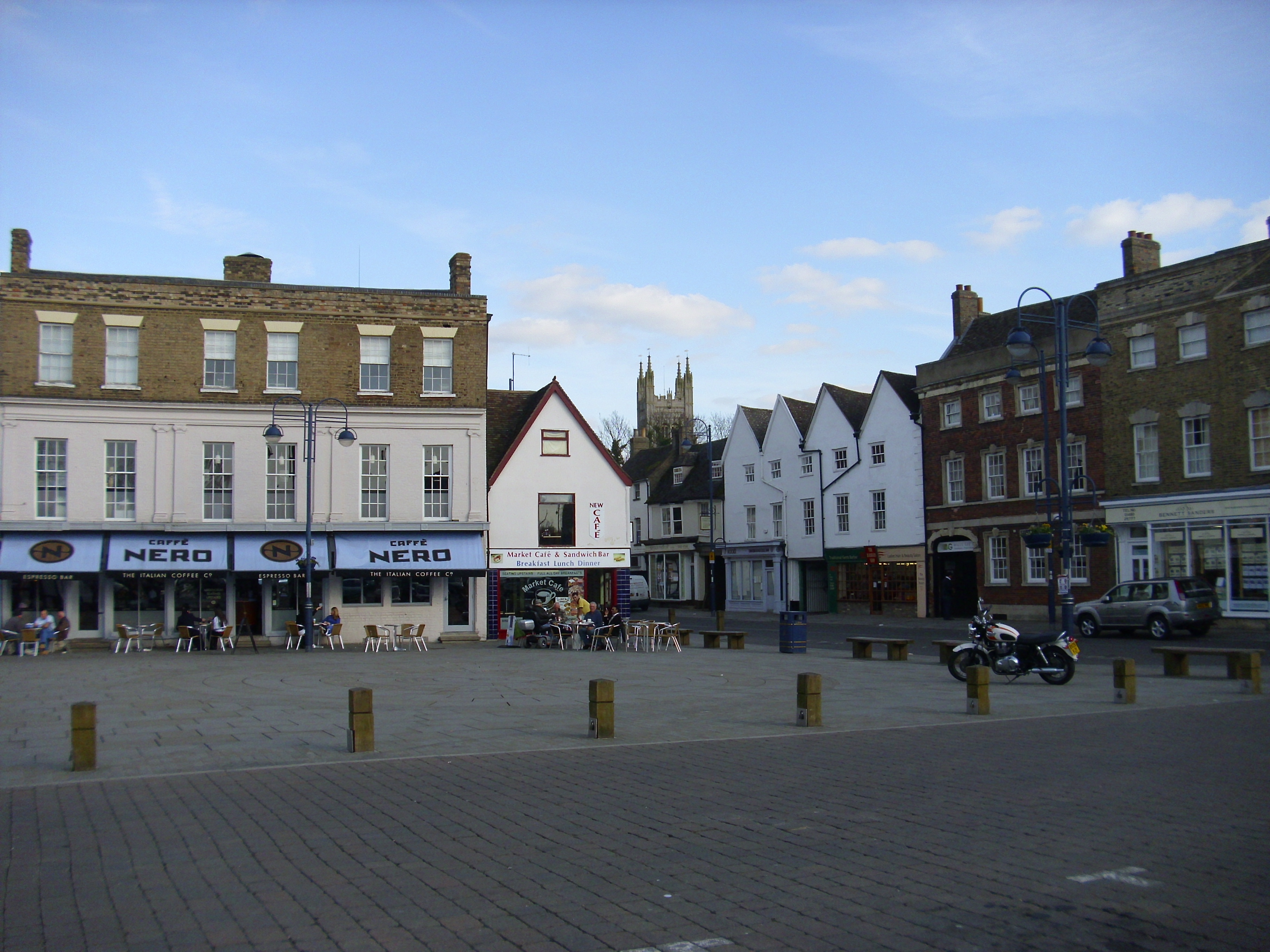 St Neots market square « Paxtonvic's Blog